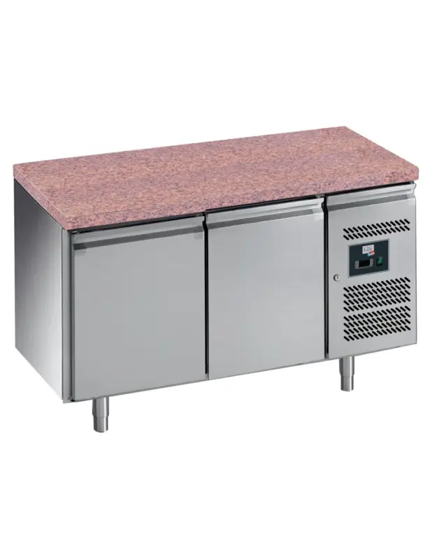 Commander Maintenant DESSERTE REFRIGEREE INOX CENTRALE -2/+8°CDESSUS GRANIT. 2 PORTES POUR GRILLES 600X400 MM Tension : 230V Mono – Puissance (en k