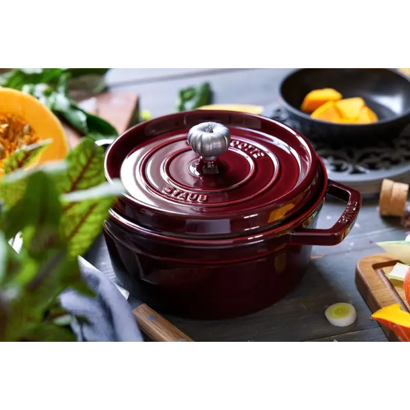 Expédition Rapide Cocotte staub ronde en fonte grenadine Ø24 cm