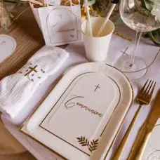 8 Assiettes en carton Communion Pureté Blanc Jusqu’à Épuisement Des Stocks
